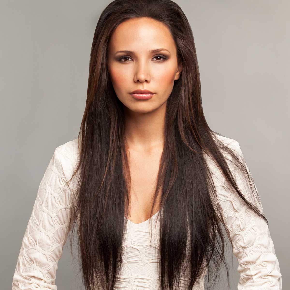 3 x Straight Virgin Machine Weft Bundle + Frontal Deal - Image 2