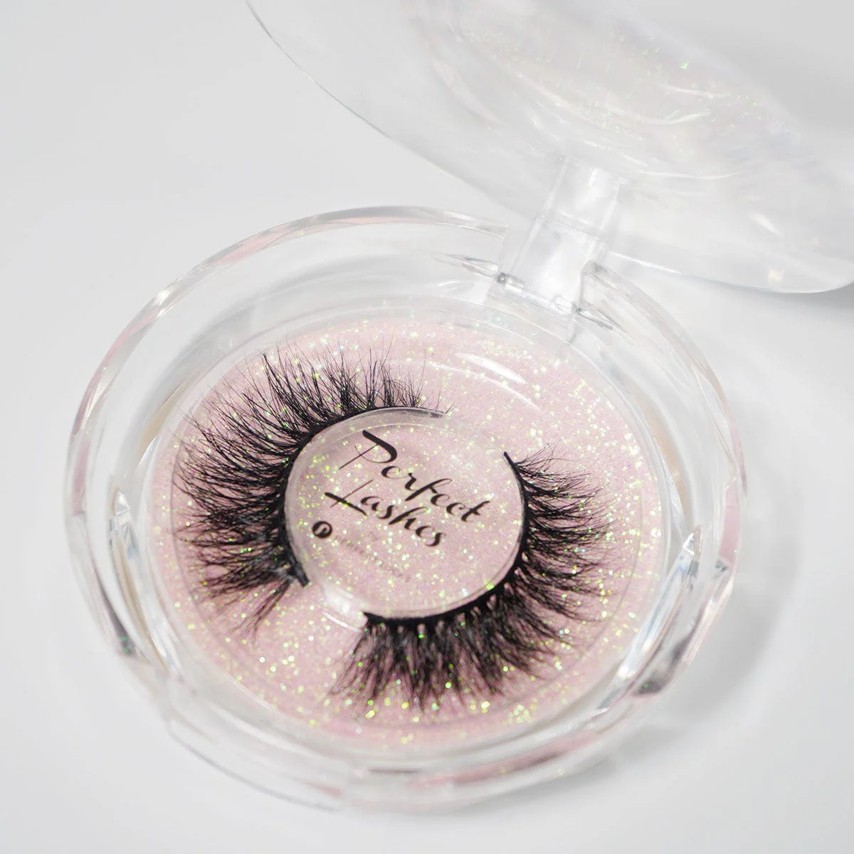 Full of Lush Glam Lashes - Image 4