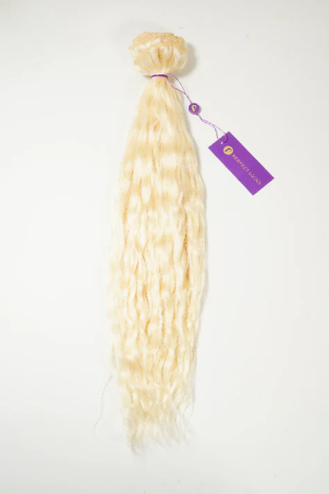 Loose Curly Classic Clip-In Set / Platinum Blonde / 16"